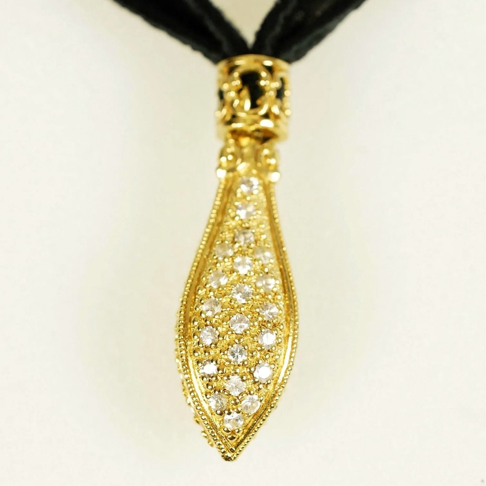 Scott Kay white sapphire drop necklace with extender chain that can be added.